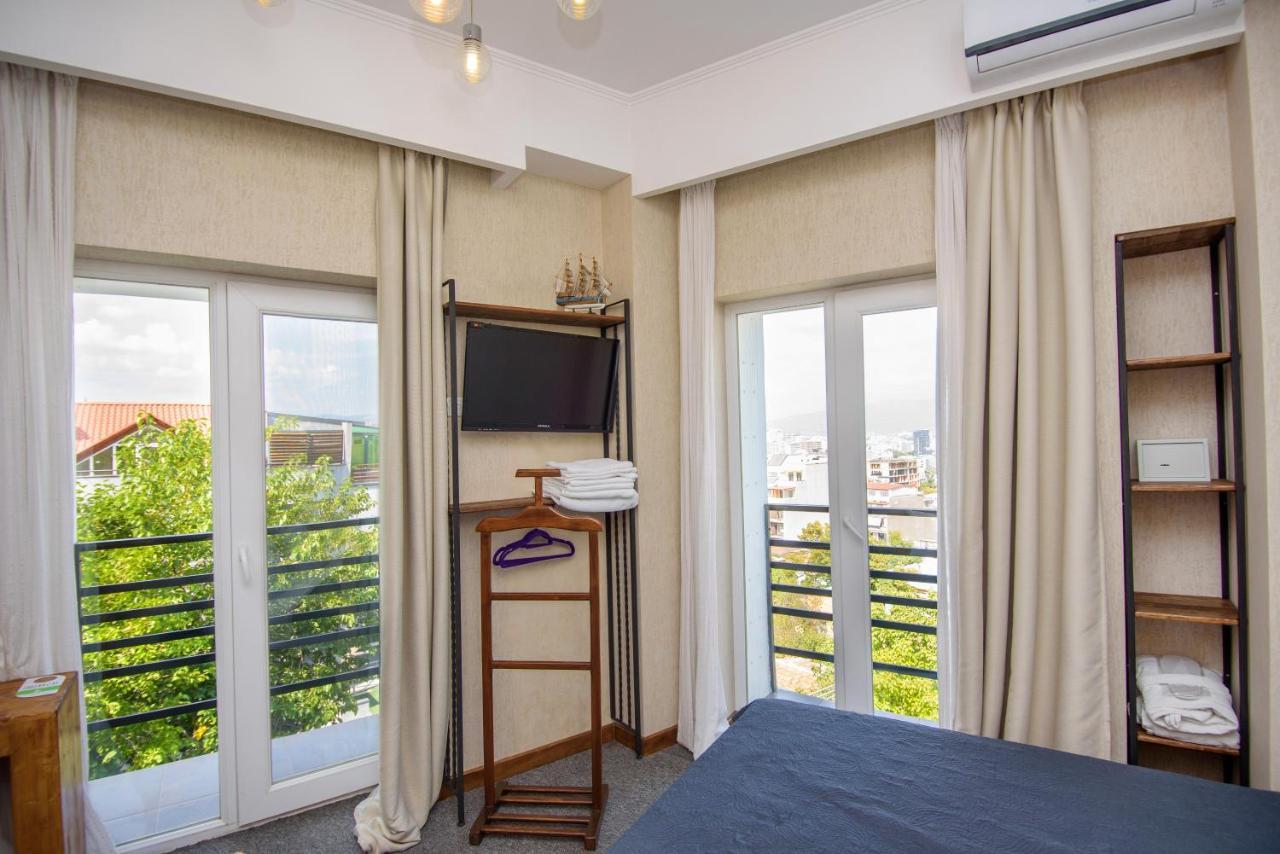 Hotel Libretto ティビリシ エクステリア 写真