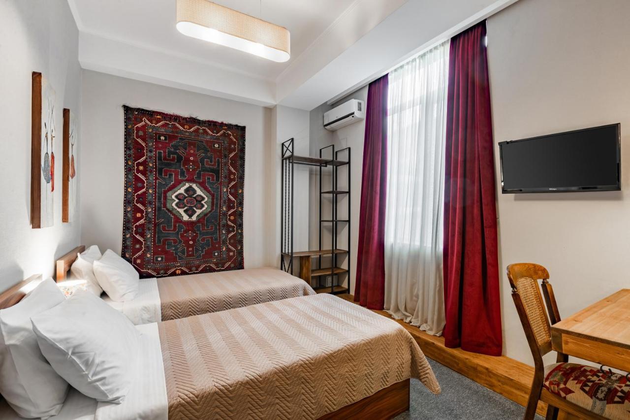 Hotel Libretto ティビリシ エクステリア 写真